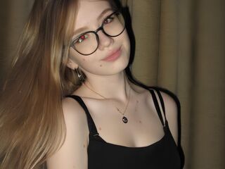 AudreyCorby's Brunette live cam models Profile Image